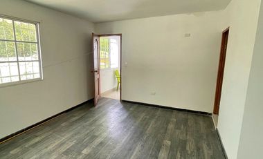 Casa en Venta en El Jardín, de Dos Niveles, Santa Marta