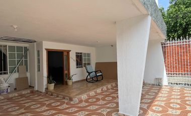 Casa en Venta en El Jardín, de Dos Niveles, Santa Marta