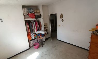CASA EN EXCELENTE UBICACION Y ESPACIOS
