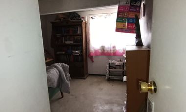 CASA EN EXCELENTE UBICACION Y ESPACIOS