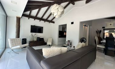 ALQUILER HERMOSA CASA CAMPESTRE, SECTOR EL TIGRE CERRITOS PEREIRA