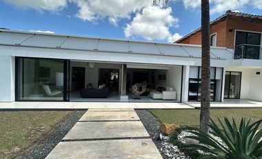 ALQUILER HERMOSA CASA CAMPESTRE, SECTOR EL TIGRE CERRITOS PEREIRA