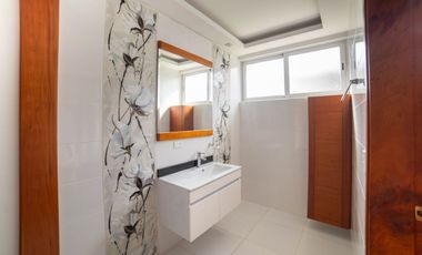 Descubre Tu Próximo Hogar En Esta Encantadora Casa En Venta!