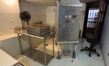 RESIDENCIAL CUMBRES III, FRENTE A PARQUE Y EN ESQUINA CON 3 RECAMARAS