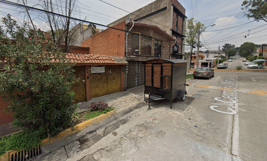 Hermosa casa ubicada en C. Cerro del Mercado 205, Hab los Pirules, 54040 Tlalnepantla, Méx.