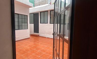 CASA EN RENTA EN LA PAZ  $70,000 A 1 PASO DE LA RECTA Y AV.  REFORMA, AV. JUAREZ