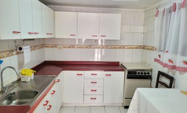 SE VENDE PROPIEDAD REGULARIZADA- MAIPÚ