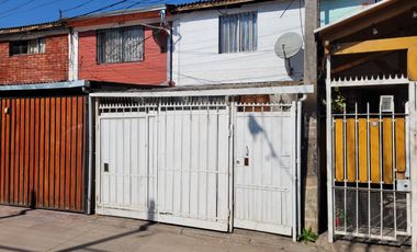 SE VENDE PROPIEDAD REGULARIZADA- MAIPÚ