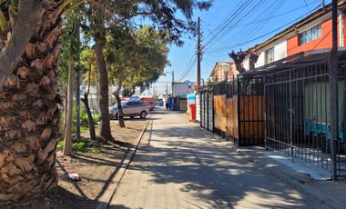 SE VENDE PROPIEDAD REGULARIZADA- MAIPÚ