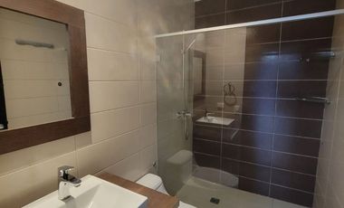 En alquiler Lujoso Departamento Tipo Loft – Planta Baja en River Towers, Samborondon