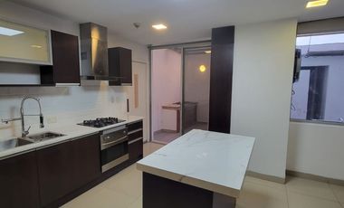 En alquiler Lujoso Departamento Tipo Loft – Planta Baja en River Towers, Samborondon