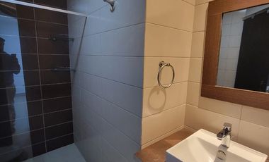 En alquiler Lujoso Departamento Tipo Loft – Planta Baja en River Towers, Samborondon