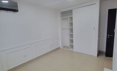 En alquiler Lujoso Departamento Tipo Loft – Planta Baja en River Towers, Samborondon