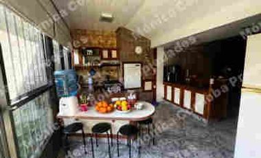 Chalet 5 ambientes en 2 plantas – Apto crédito