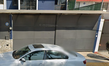 ¡REMATE ÚNICO! HERMOSA CASA EN PASEO DE LOS COCHES 16, RESIDENCIAL EL DORADO, 54020, TLALNEPANTLA DE BAZ, EDOMEX. SK29