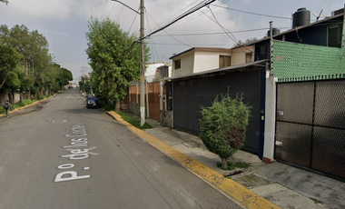 ¡REMATE ÚNICO! HERMOSA CASA EN PASEO DE LOS COCHES 16, RESIDENCIAL EL DORADO, 54020, TLALNEPANTLA DE BAZ, EDOMEX. SK29