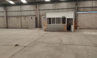 Nave Industrial 1000 m2 con anden Parque Industrial Resurrección