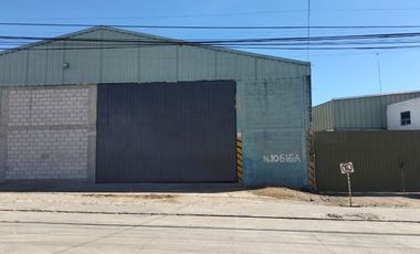 Nave Industrial 1000 m2 con anden Parque Industrial Resurrección