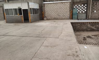 Nave Industrial 1000 m2 con anden Parque Industrial Resurrección