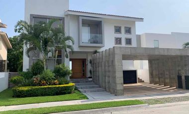 Casa en Venta Paraíso Country Club