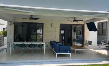 Enorme Villa en Venta Paraíso Country Club