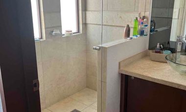 Enorme Villa en Venta Paraíso Country Club