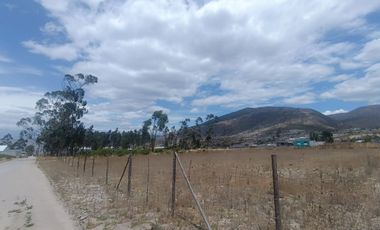 Terreno en Venta - San Antonio de Pichincha