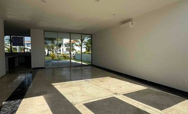 Casa en Venta  Paraíso Country Club