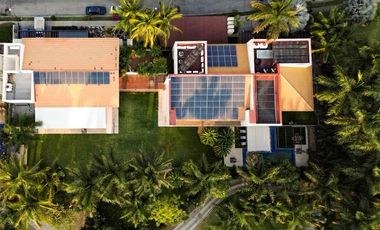 Espectacular Casa en Venta Paraíso Country Club