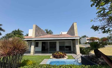 Casa de 1 Nivel Paraíso Country Club