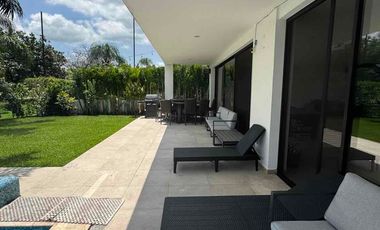 Casa en Venta Paraíso Country Club