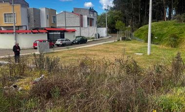 hermoso terreno en venta en pleno Ricaurte