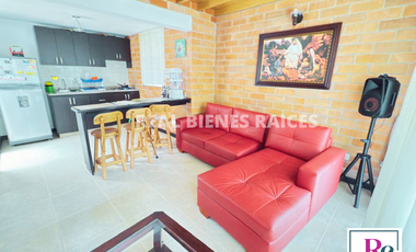 Hermosa casa campestre en unidad cerrada