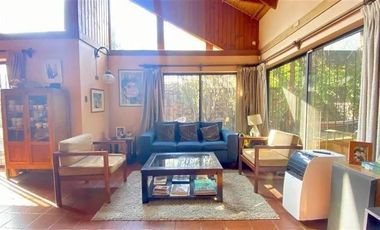 SE VENDE CASA LOS DOMINICOS LAS CONDES