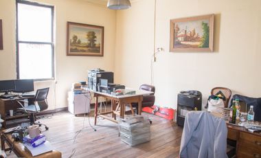 Se vende negocio de botillería y Mini-Market con propiedad comercial incluida,Santiago Centro