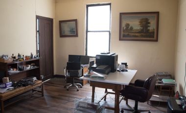 Se vende negocio de botillería y Mini-Market con propiedad comercial incluida,Santiago Centro