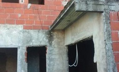 OPORTUNIDAD INVERSOR: Casa + Casa a terminar