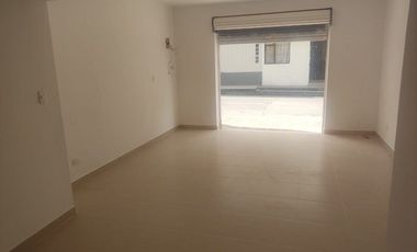 SE ARRIENDA AMPLIO LOCAL COMERCIAL BRR EL PRADO