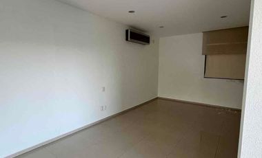 Departamento Penthouse en Venta Paraíso Country Club