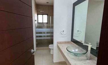 Departamento Penthouse en Venta Paraíso Country Club