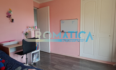 Casa En Venta En Adobe De Nogales, Machalí