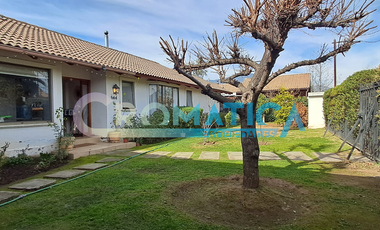 Casa En Venta En Adobe De Nogales, Machalí