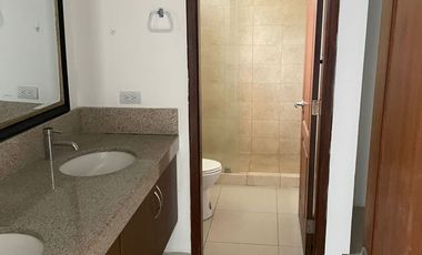 Casa en Britania 2 en alquiler en Samborondón