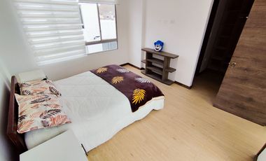 🏠 VENDO CASA TRES PLANTAS. (San Antonio – Mitad del Mundo)