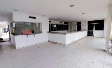 LOCAL COMERCIAL EN VENTA EN EL CENTRO DE MONTERIA