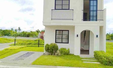 2 TOILET AND BATH, 3 BEDROOMS IN BRGY. SAN CRISPIN, SAN PABLO LAGUNA