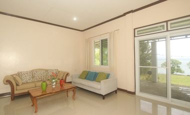 3BR Cliff House with Panoramic Ocean Views and Stunning Sunsets