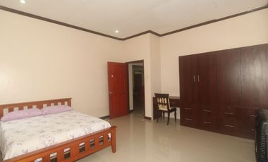 3BR Cliff House with Panoramic Ocean Views and Stunning Sunsets