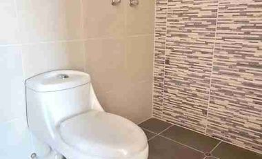 Departamento en venta- frente al parque Micaela Bastidas - 03 habitaciones + terraza + cochera