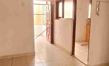 Casa en venta - Urb. Santa María Duplex con amplio patio-3er piso independiente